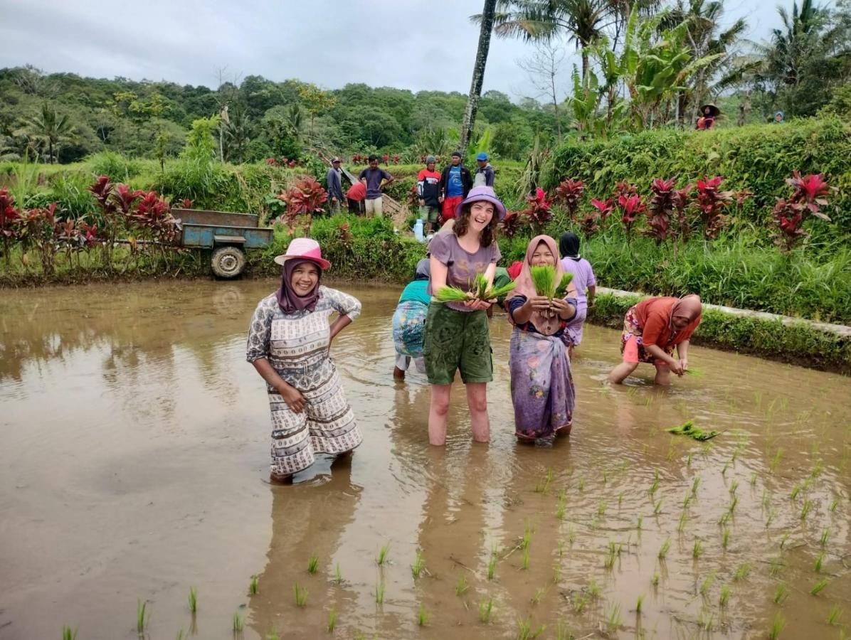 Privatunterkunft Girang Rinjani