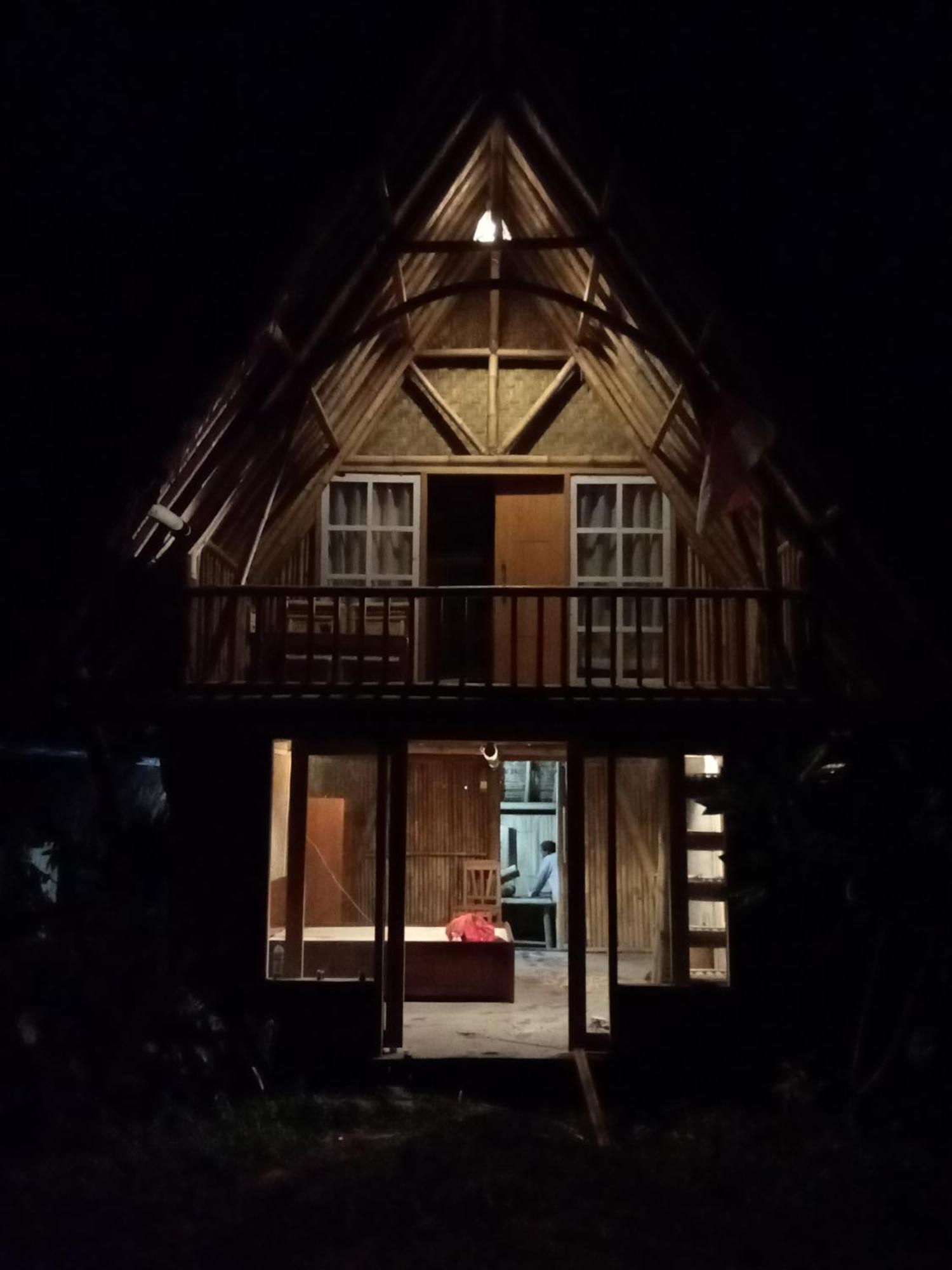 Girang Rinjani * Tetebatu